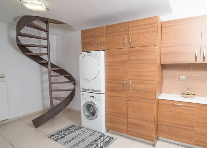 דירה Comfy And Cosy Basement *